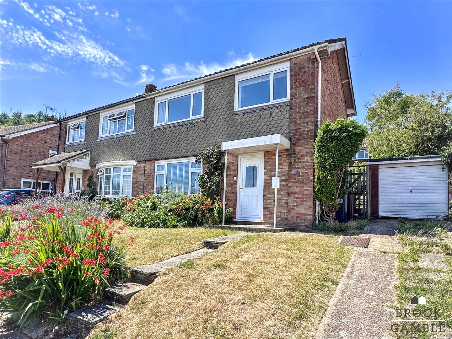 3 Bedroom House for Sale: £337,500. Abbey Road in Eastbourne, East Sussex
